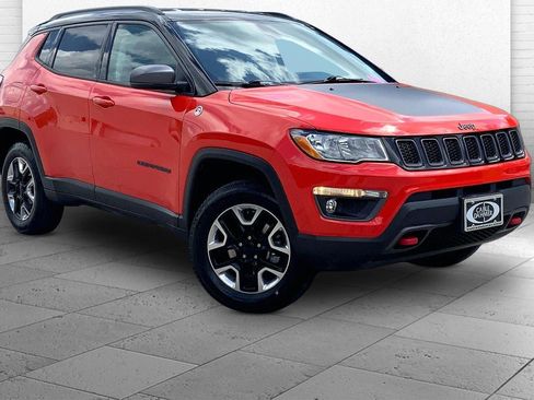 Used 2018 Jeep Compass Trailhawk w/ Popular Equipment Group AWD/4WD image 1