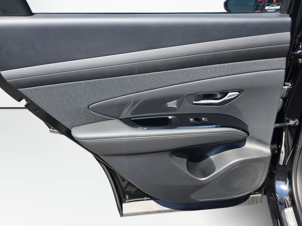 New 2026 Hyundai Tucson Limited AWD/4WD image 35