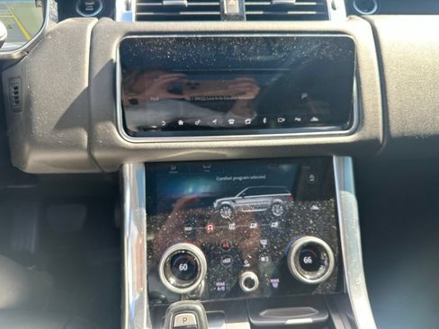 Used 2020 Land Rover Range Rover Sport HSE AWD/4WD image 8
