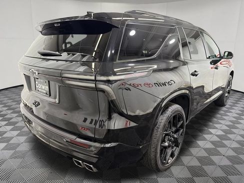 Used 2024 Chevrolet Traverse RS w/ LPO, Floor Liner Package AWD/4WD image 7