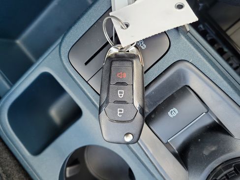New 2026 Ford Maverick XL FWD image 21