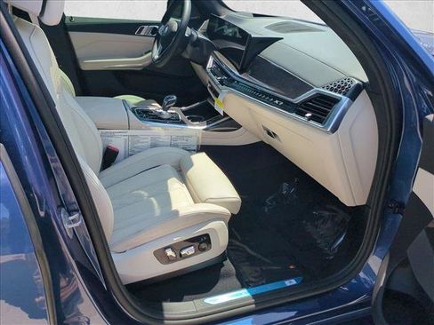 Used 2026 BMW ALPINA XB7 AWD/4WD image 27