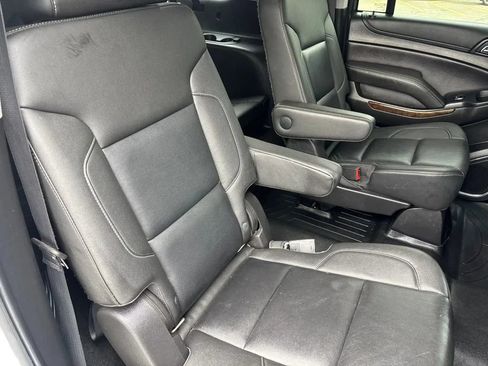 Used 2018 Chevrolet Suburban LT AWD/4WD image 17