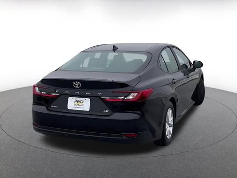 Used 2025 Toyota Camry LE image 14