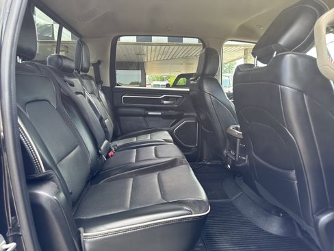 Used 2019 RAM 1500 Laramie AWD/4WD image 29