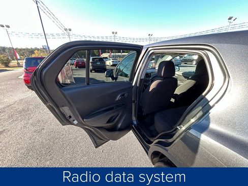 Used 2020 Chevrolet Trax LS w/ Tint and Cruise Package image 16