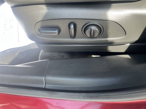 Used 2024 Chevrolet TrailBlazer RS w/ Convenience Package image 10