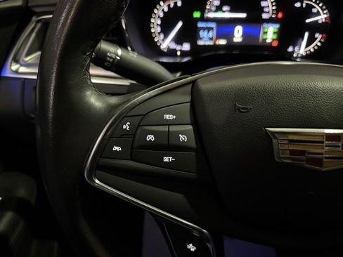 Used 2019 Cadillac XT5 Premium Luxury image 14