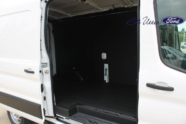 New 2026 Ford Transit 250 148 Medium Roof w/ Load Area Protection Package RWD image 8