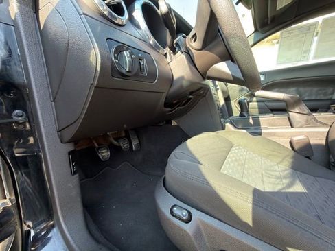 Used 2009 Ford Mustang GT RWD image 15