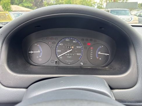 Used 2000 Honda Civic VP image 9