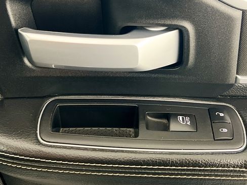 Used 2024 RAM 3500 Big Horn image 32