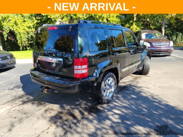 Used 2012 Jeep Liberty Sport AWD/4WD image 3