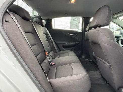 Used 2024 Chevrolet Malibu LS image 21