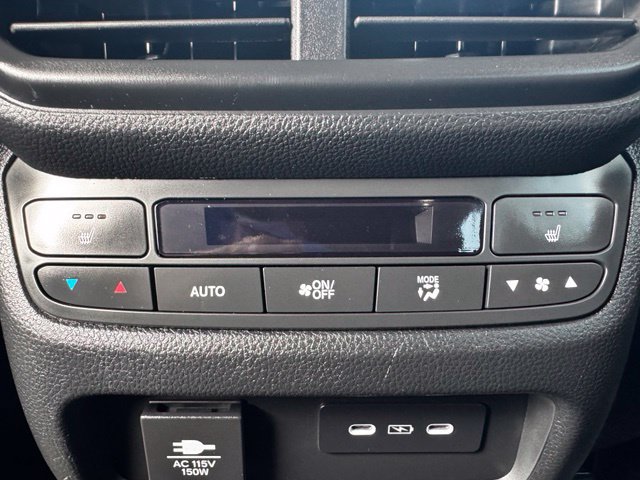 Used 2025 Honda Pilot Black Edition image 15