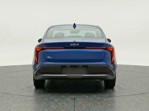 Used 2025 Kia K4 FWD image 7