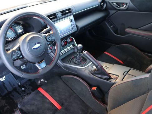 Used 2024 Subaru BRZ Limited image 18