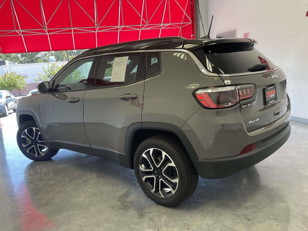 Used 2024 Jeep Compass Limited AWD/4WD image 5