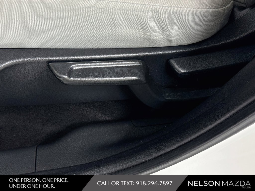 Used 2022 Honda HR-V LX image 19