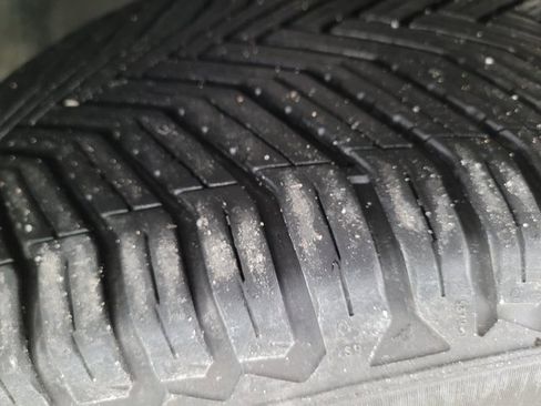 Used 2018 Jeep Grand Cherokee Limited image 29