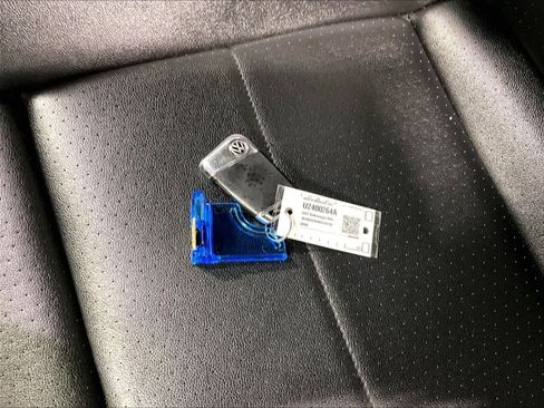 Used 2022 Volkswagen Atlas SE image 32