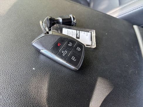 Used 2024 Chevrolet Silverado EV W/T AWD/4WD image 31