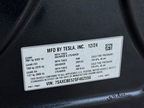 Used 2025 Tesla Model X Base image 41