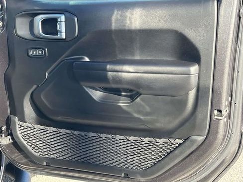 Used 2021 Jeep Wrangler Unlimited Sport image 25