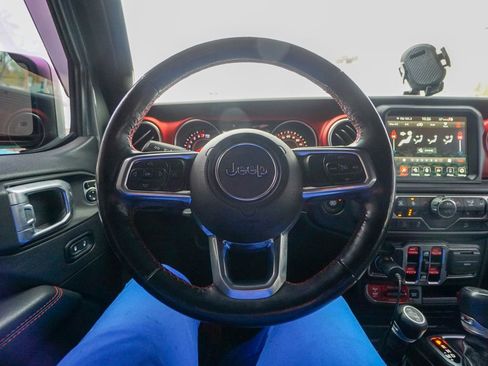 Used 2020 Jeep Wrangler Unlimited Rubicon image 17