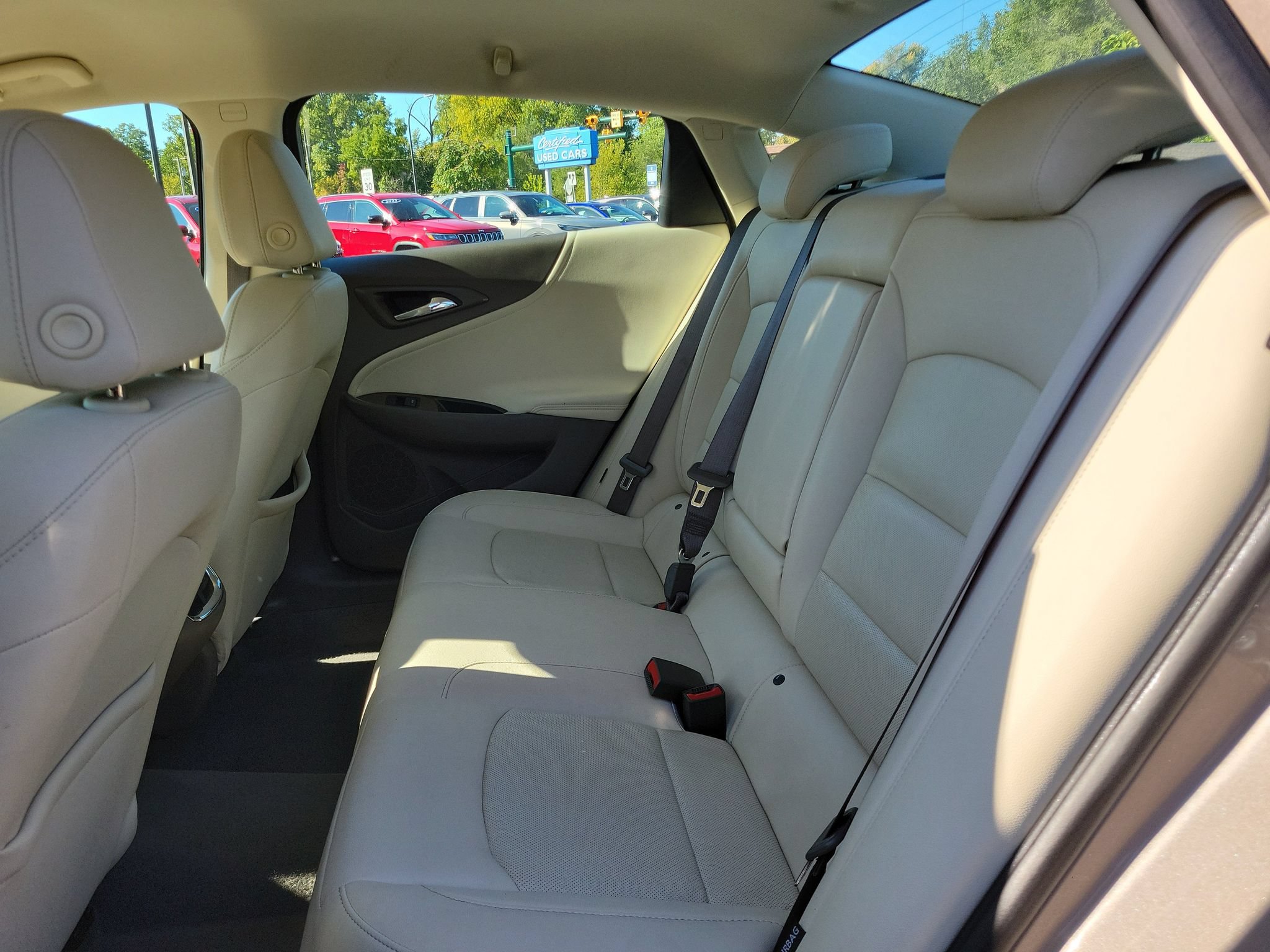Used 2024 Chevrolet Malibu LT FWD image 22