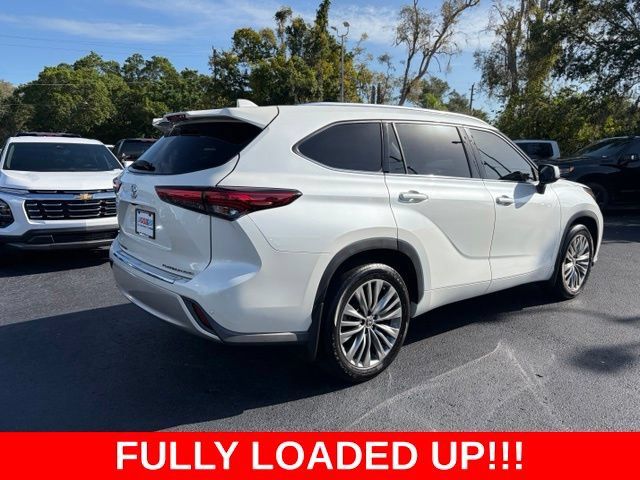 Used 2021 Toyota Highlander Platinum AWD/4WD image 6