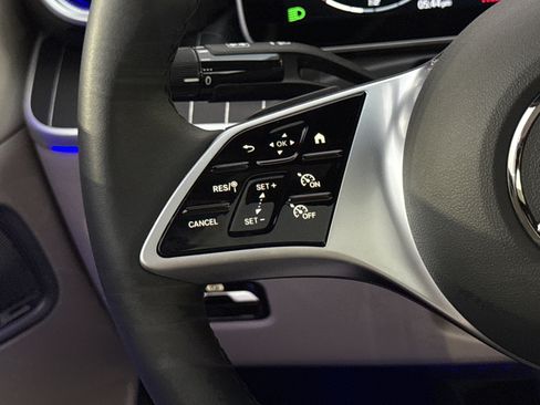 Certified 2025 Mercedes-Benz C 300 4MATIC Sedan image 38