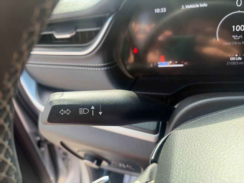 Used 2024 Jeep Grand Cherokee Altitude AWD/4WD image 33