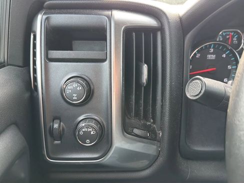 Used 2015 Chevrolet Silverado 1500 LT w/ LPO, Bed Protection Package image 21