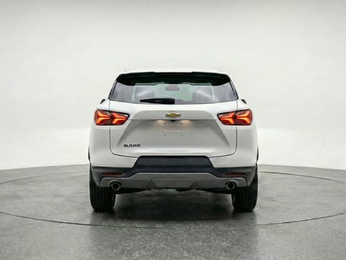 Used 2025 Chevrolet Blazer LT FWD image 7