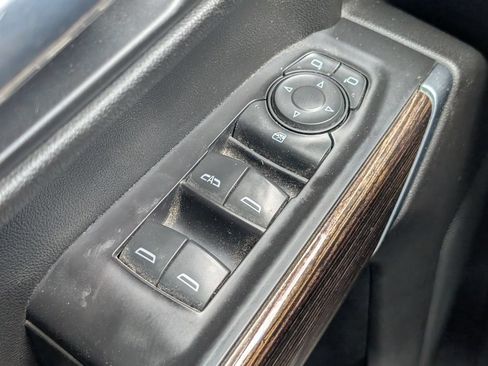 Used 2021 GMC Sierra 1500 Elevation AWD/4WD image 10