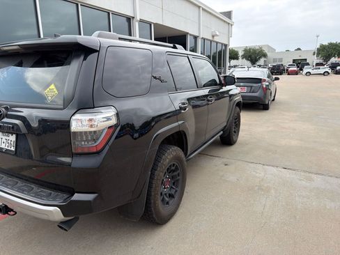Used 2024 Toyota 4Runner TRD Off-Road Premium w/ Off Road Premium Plus Package AWD/4WD image 6