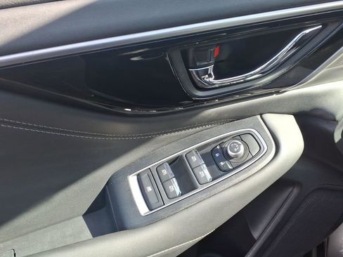 Certified 2023 Subaru Outback Limited image 16