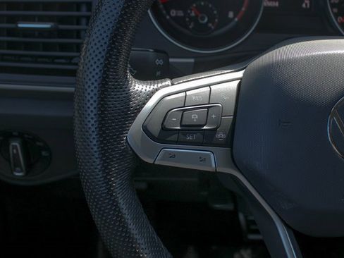 Used 2021 Volkswagen Atlas SE w/ Towing Package image 26