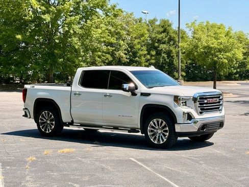 Used 2022 GMC Sierra 1500 SLT w/ SLT Premium Plus Package AWD/4WD image 10
