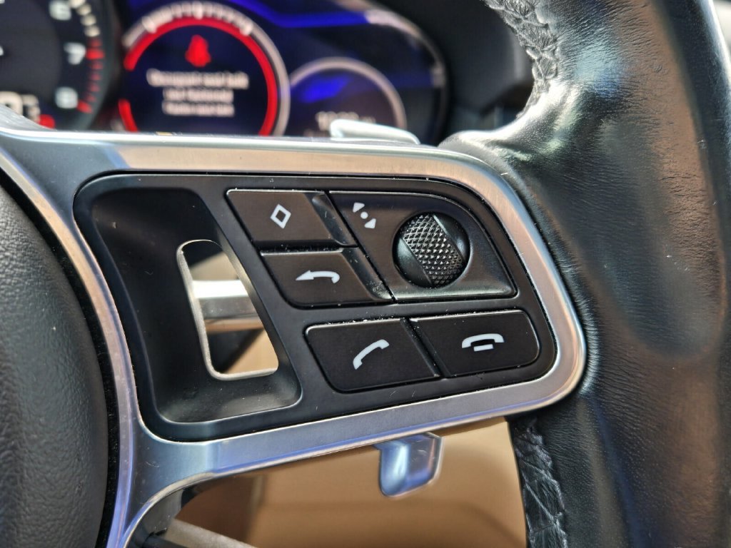 Used 2022 Porsche Cayenne Coupe AWD/4WD image 24