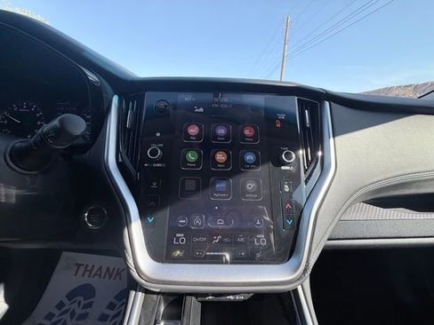 Used 2022 Subaru Outback Premium image 15