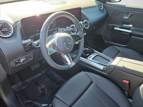 Used 2026 Mercedes-Benz GLA 250 image 3