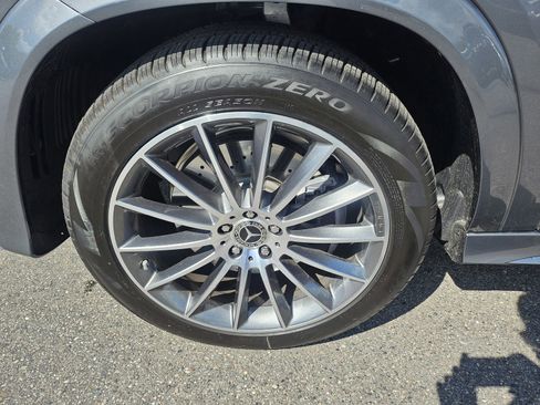 Used 2026 Mercedes-Benz GLE 580 4MATIC image 17