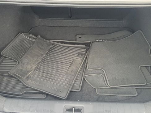 Certified 2023 Nissan Sentra SV image 10