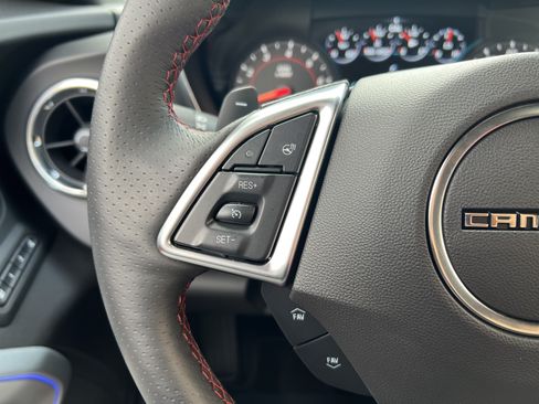 Used 2017 Chevrolet Camaro SS RWD image 27