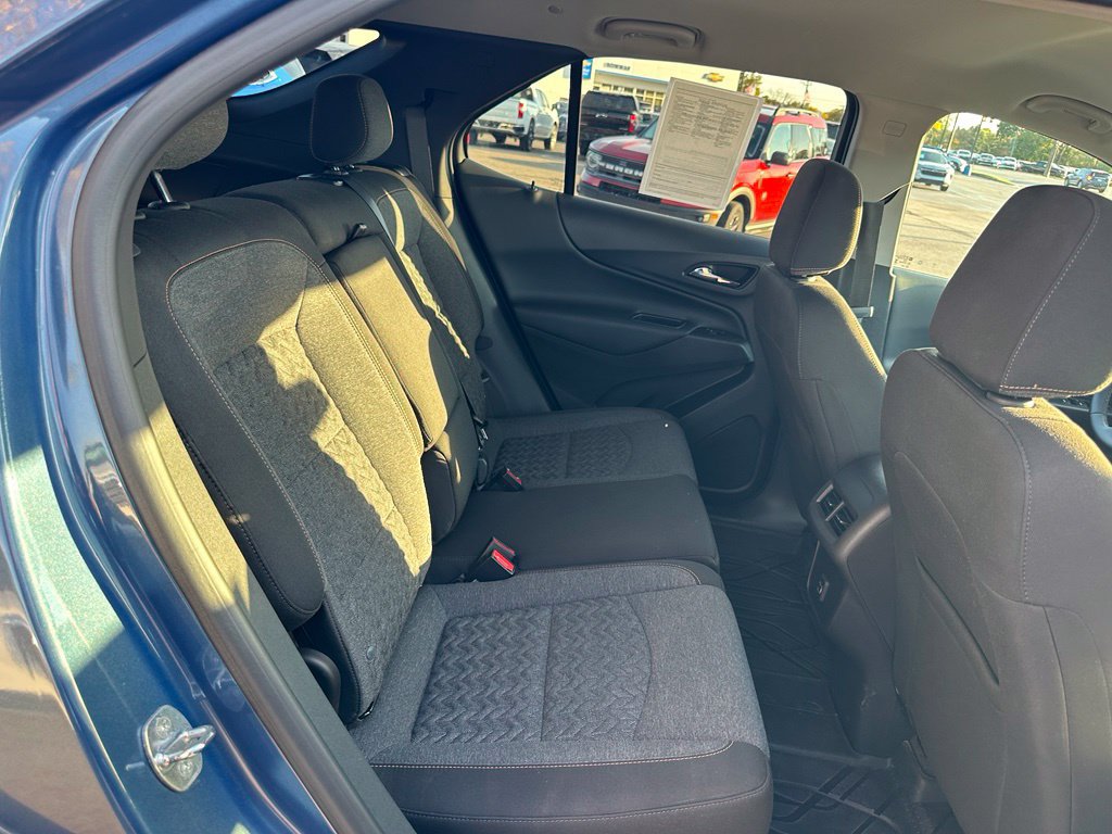 Used 2024 Chevrolet Equinox LT w/ LPO, Floor Liner Package AWD/4WD image 38