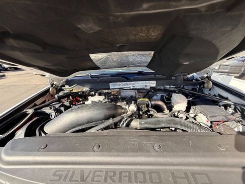 Used 2019 Chevrolet Silverado 2500 LT image 37