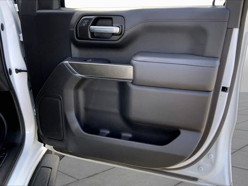 Used 2021 GMC Sierra 1500 AT4 AWD/4WD image 22