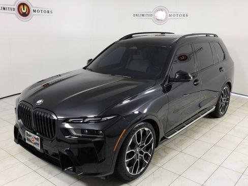 Used 2023 BMW X7 xDrive40i w/ M Sport Package image 35